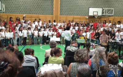 Concert donné en faveur de Moi pour Toit