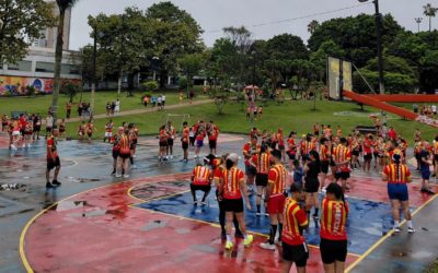 Le personnel de Moi pour Toit court pour la Fondation